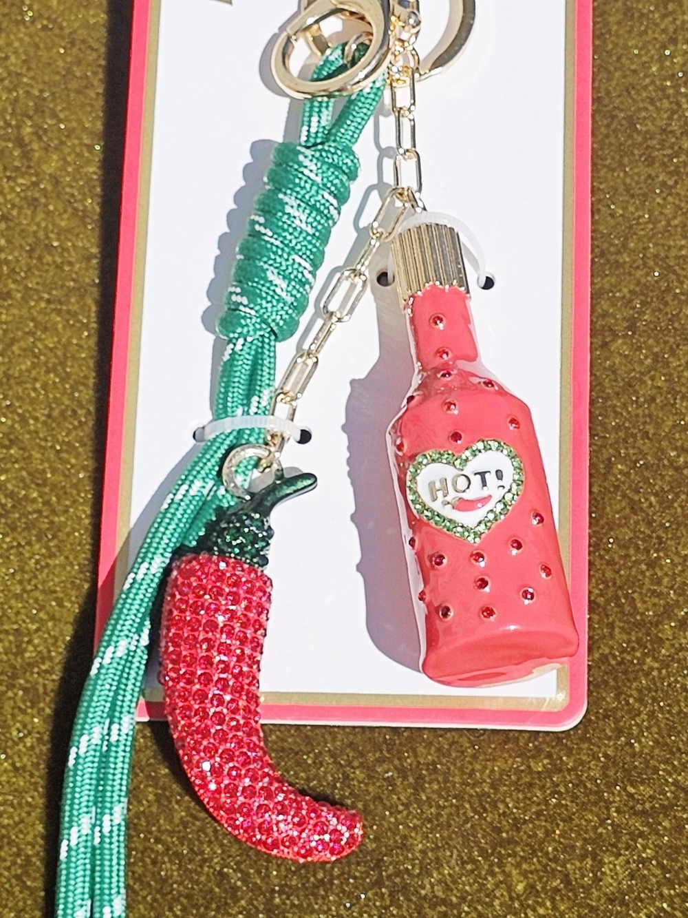 Piper K Bag Charm – Hand-Painted Hot Sauce & Rhinestone Chili Pepper - NWOT - Picture 2 of 4